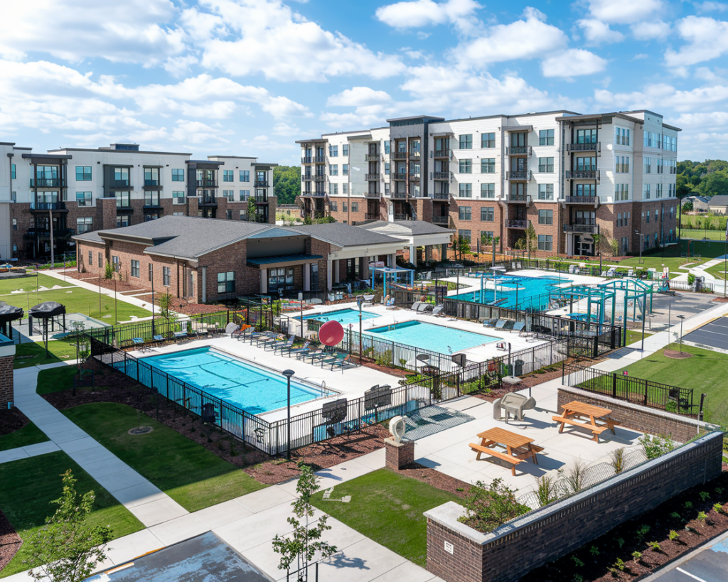 Paragon Partners & Construction - Apartment Complexes